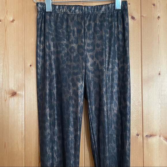 Faux Leather Legging - Picture 4 of 5